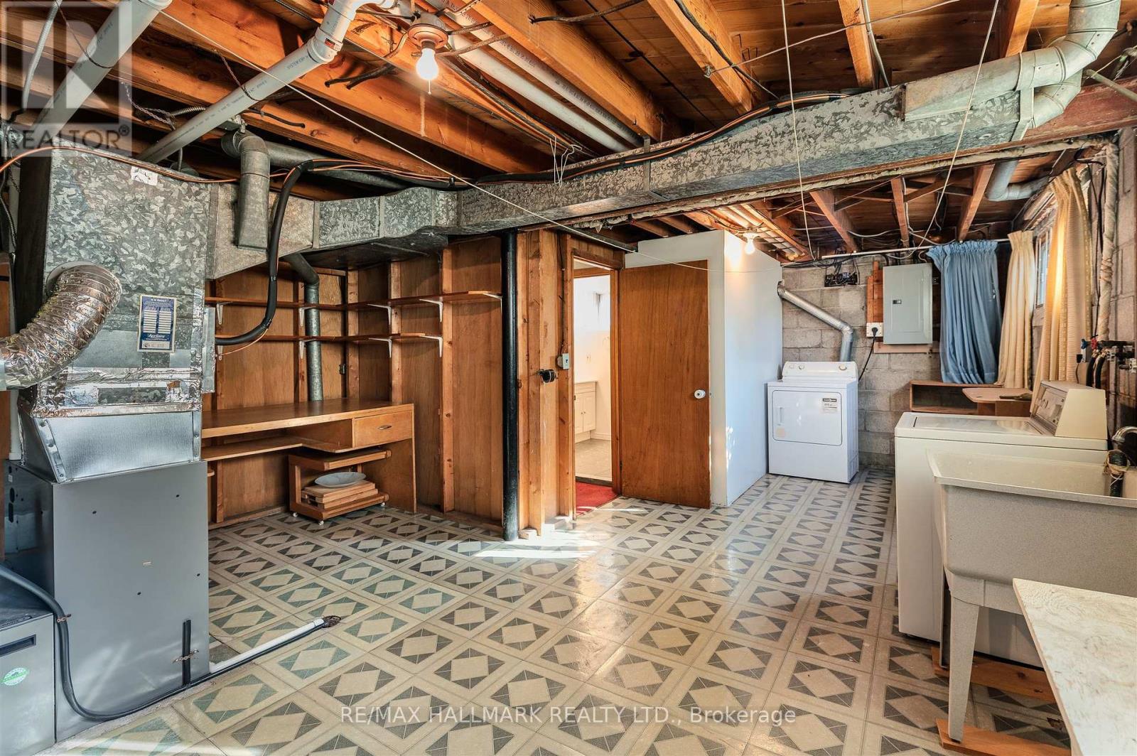 172 Brighton Avenue, Toronto, Ontario  M3H 4E4 - Photo 34 - C12460475