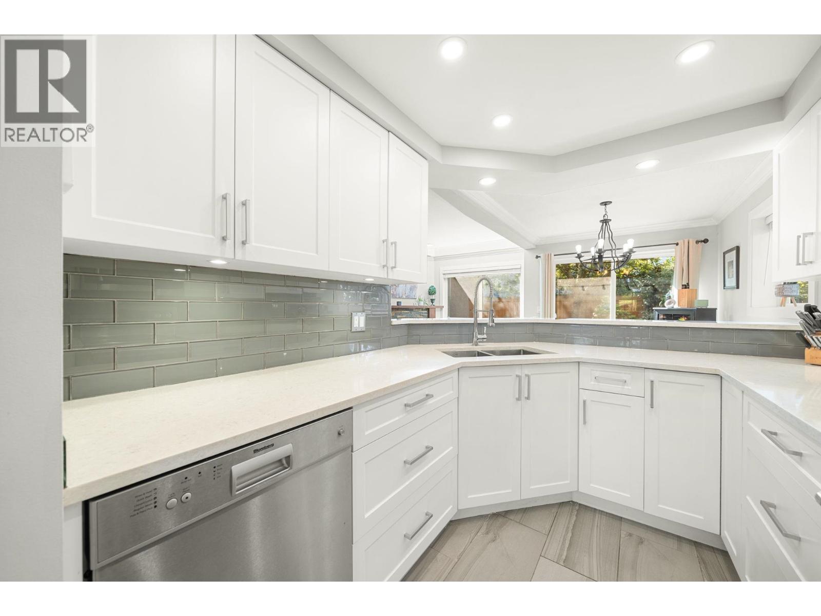 1 12438 Brunswick Place, Richmond, British Columbia  V7E 6K6 - Photo 7 - R3051404