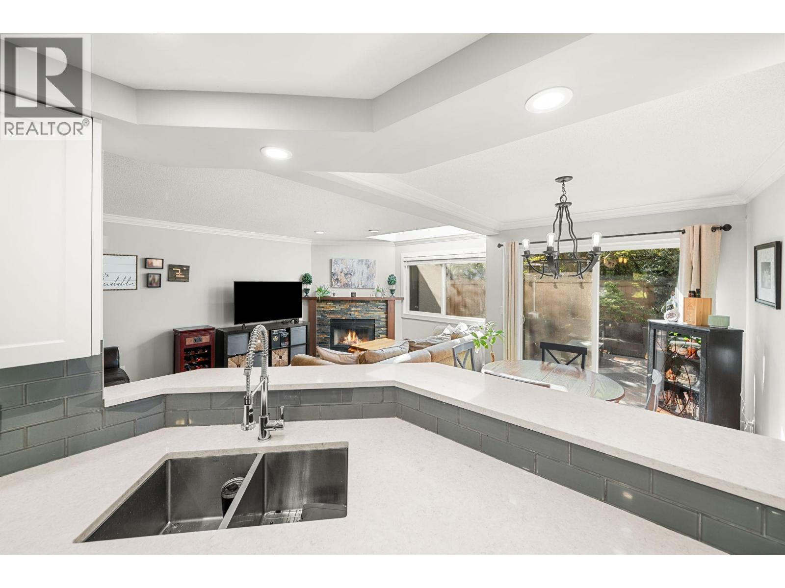 1 12438 Brunswick Place, Richmond, British Columbia  V7E 6K6 - Photo 5 - R3051404