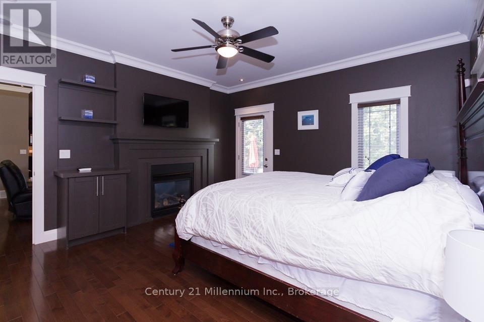 72235 Lakeshore Drive, R.r. #1 Drive, Bluewater, Ontario  N0M 2T0 - Photo 15 - X12360690