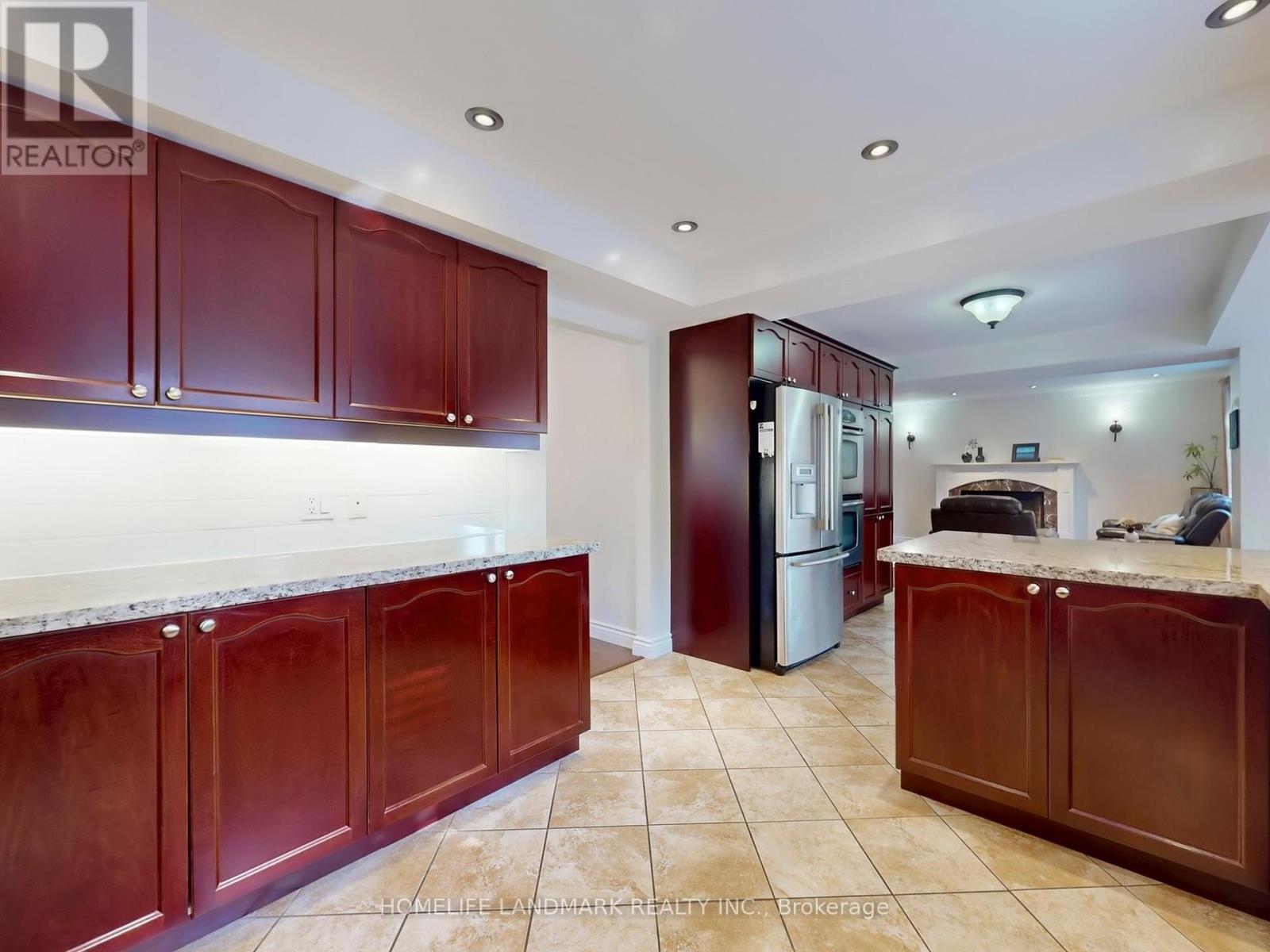 6 Broughton Court, Whitby, Ontario  L1N 6Y8 - Photo 15 - E12460434
