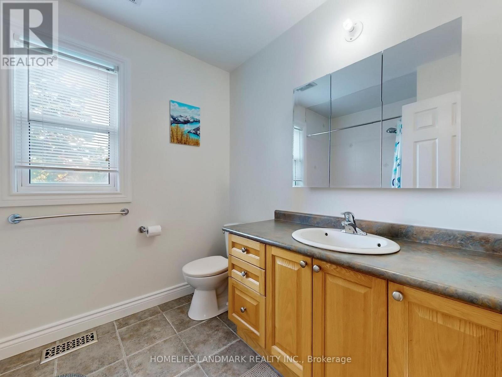 6 Broughton Court, Whitby, Ontario  L1N 6Y8 - Photo 34 - E12460434