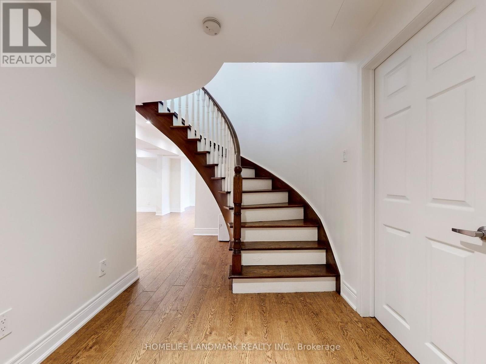 6 Broughton Court, Whitby, Ontario  L1N 6Y8 - Photo 35 - E12460434