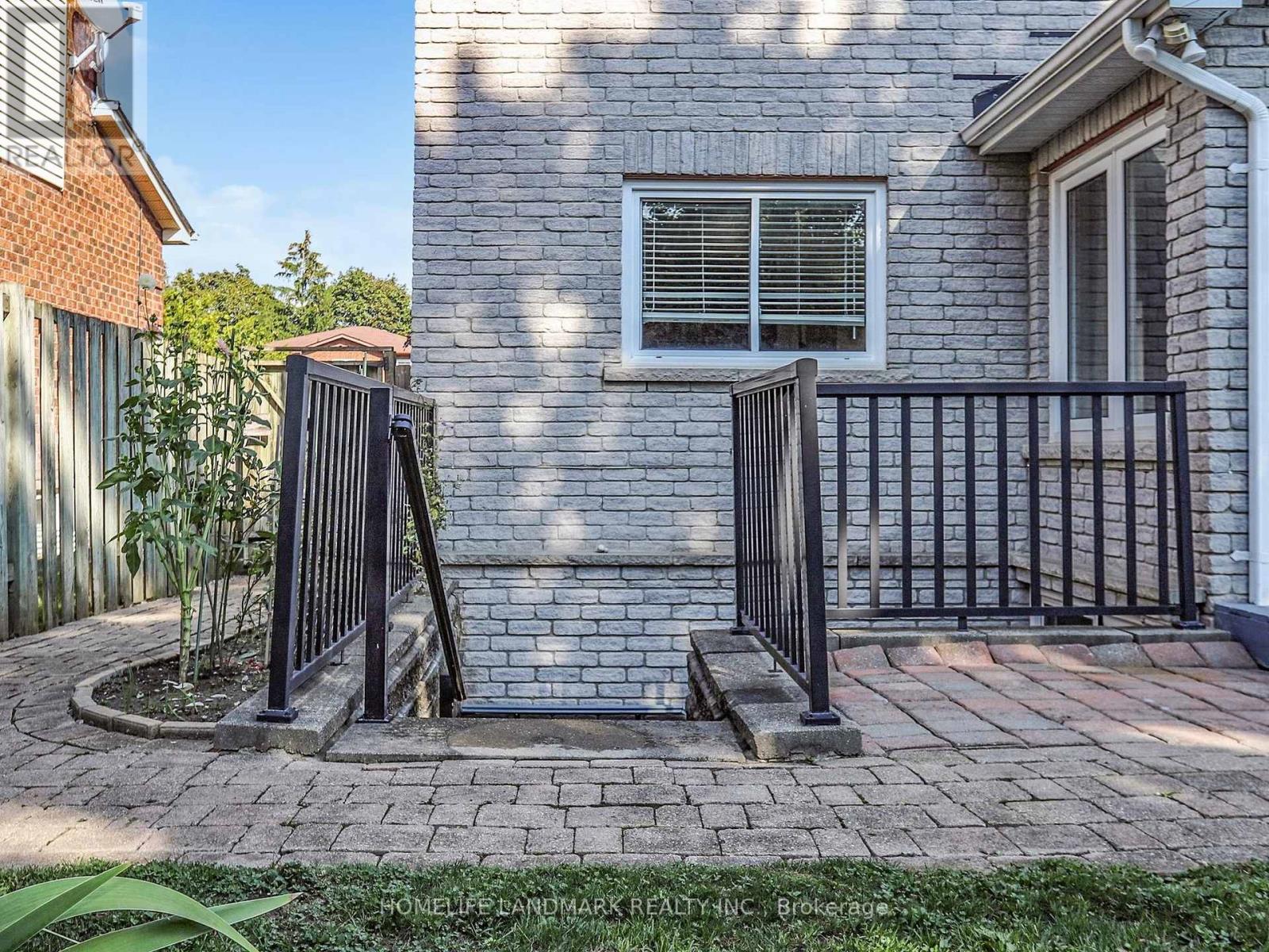6 Broughton Court, Whitby, Ontario  L1N 6Y8 - Photo 46 - E12460434