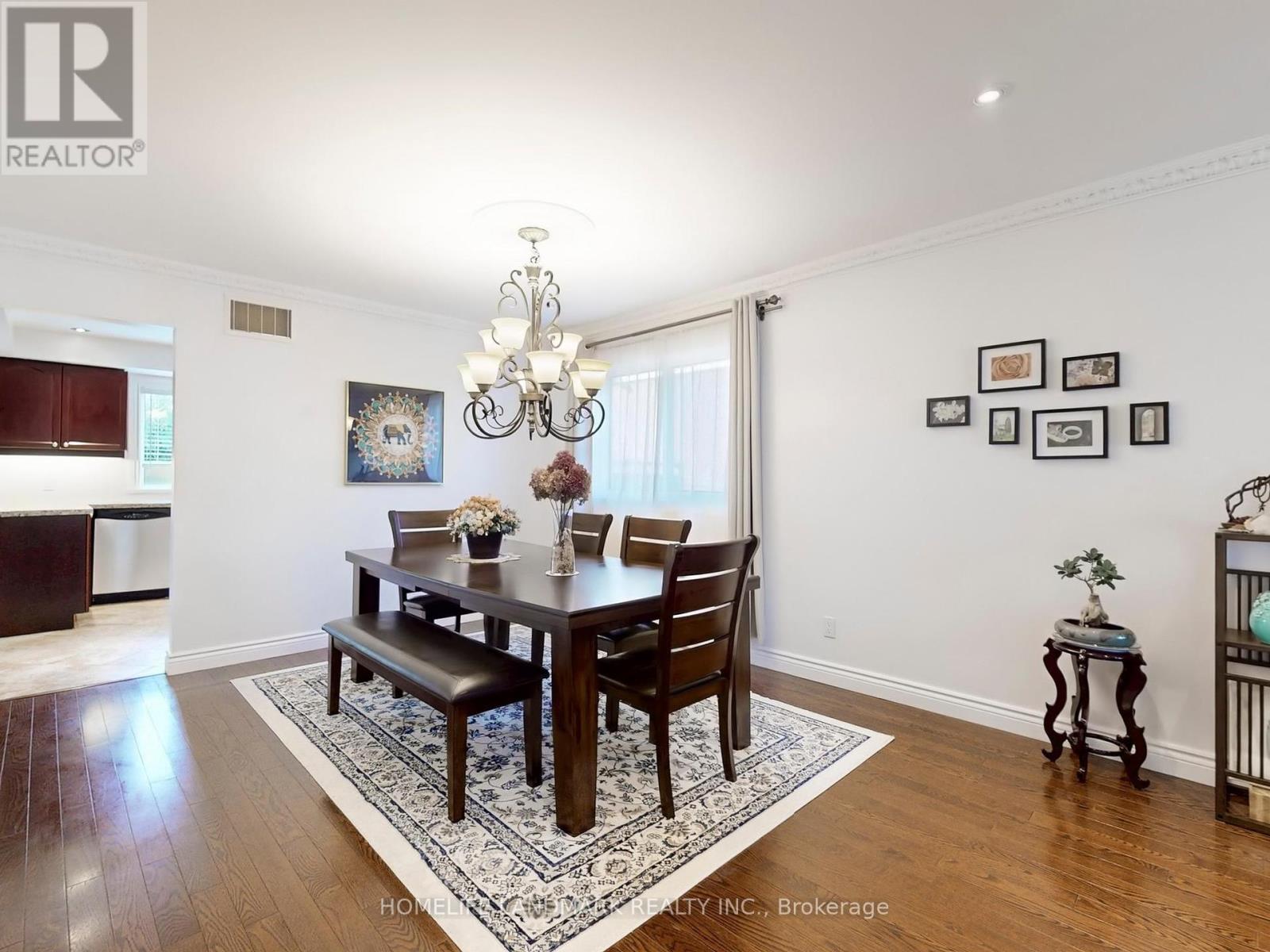 6 Broughton Court, Whitby, Ontario  L1N 6Y8 - Photo 7 - E12460434