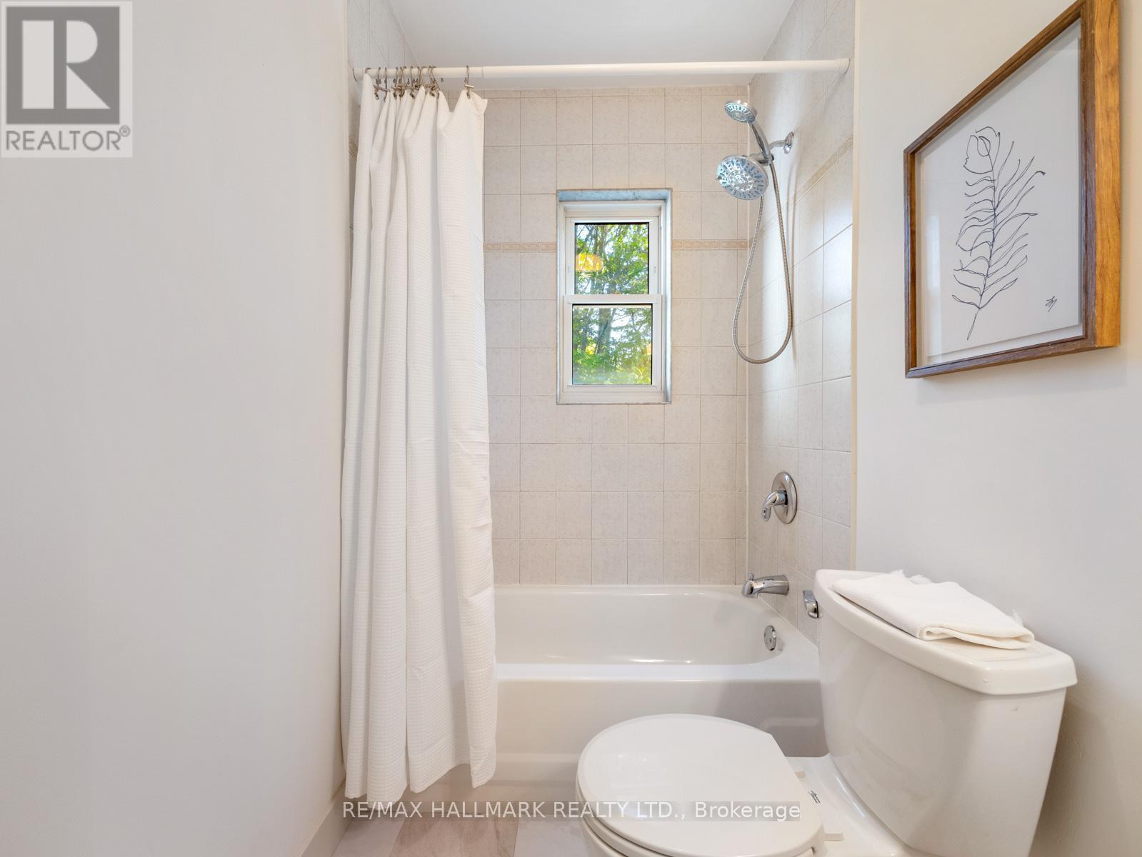 193 Wheeler Avenue, Toronto, Ontario  M4L 3V5 - Photo 18 - E12460446