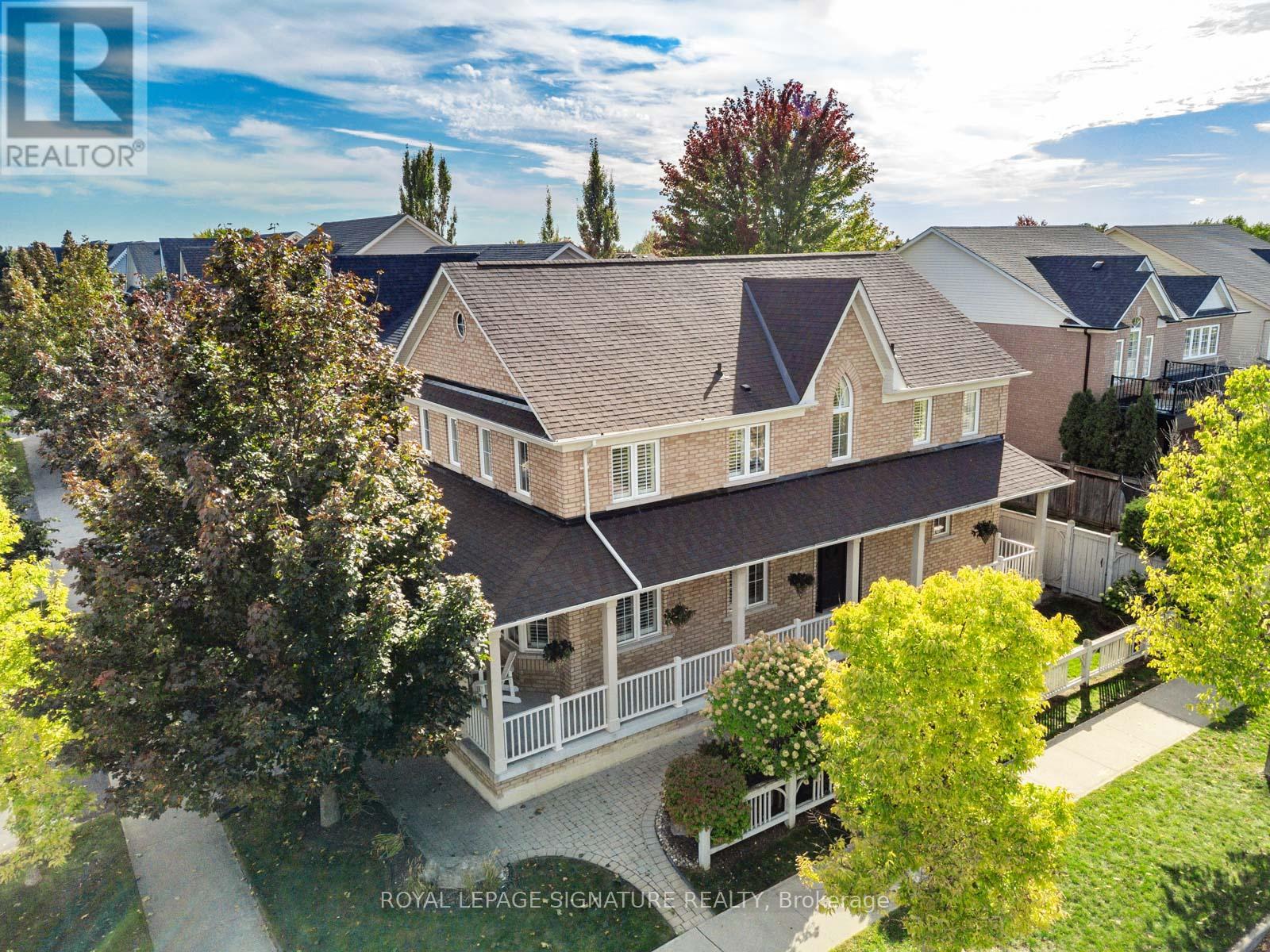 2 DENBURY COURT, Whitby, Ontario
