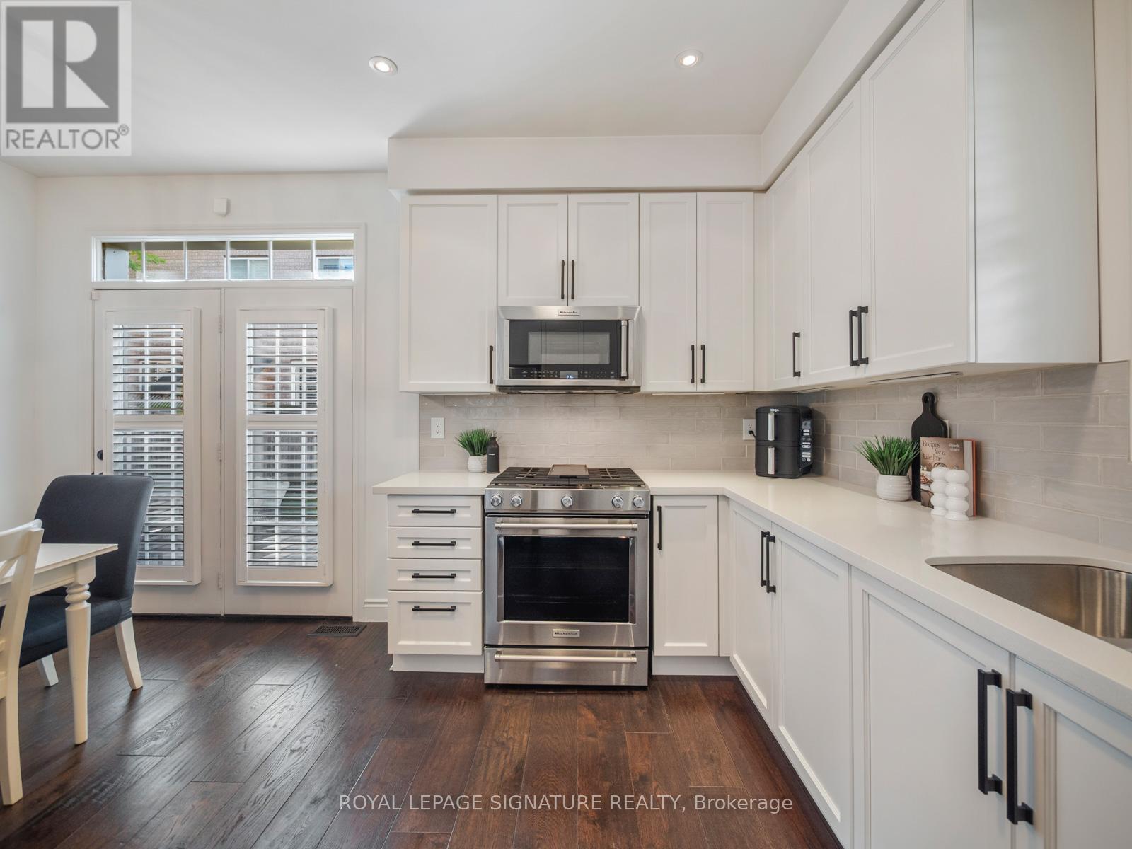 2 Denbury Court, Whitby, Ontario  L1M 2P3 - Photo 17 - E12460447