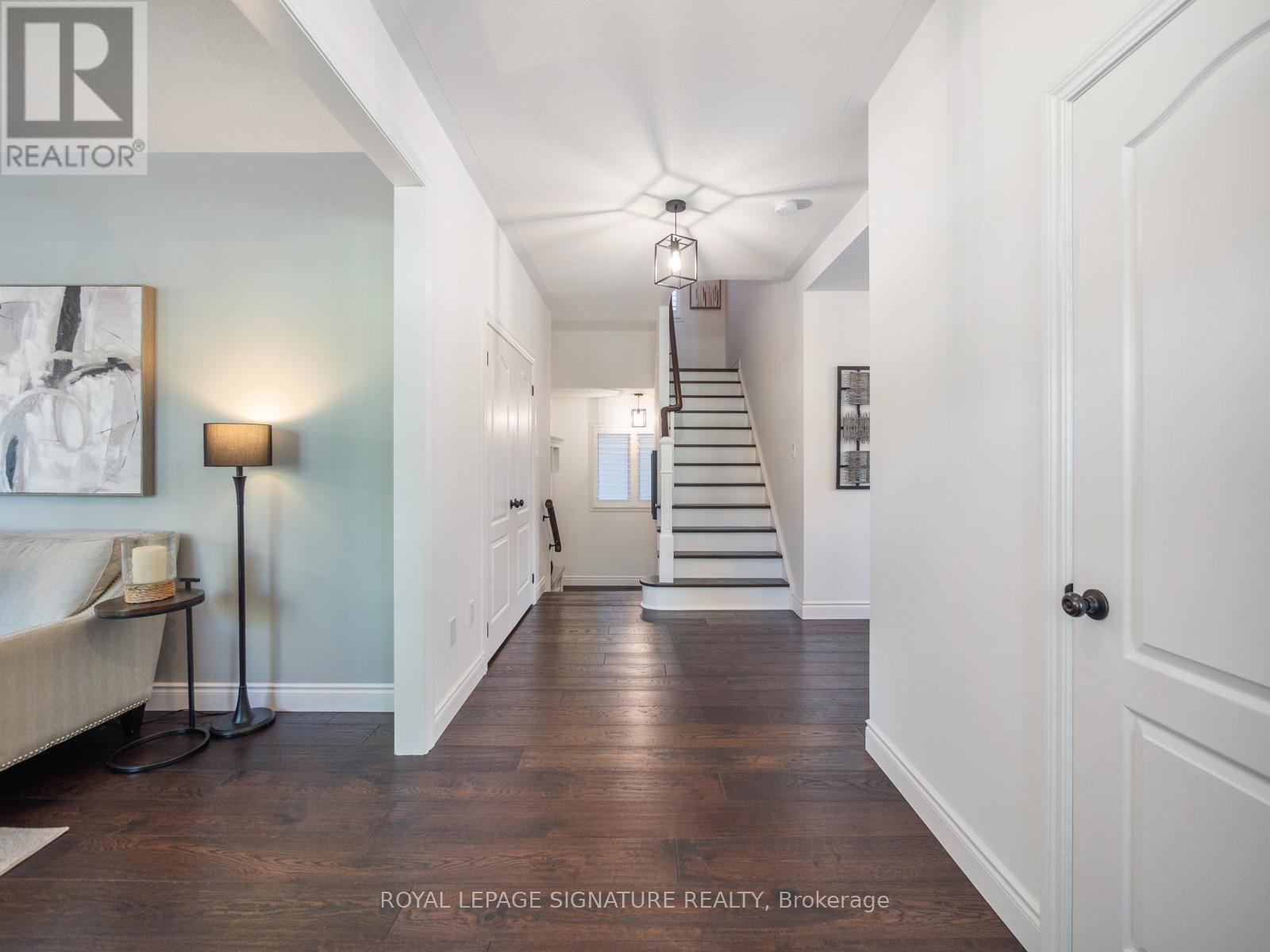 2 Denbury Court, Whitby, Ontario  L1M 2P3 - Photo 6 - E12460447
