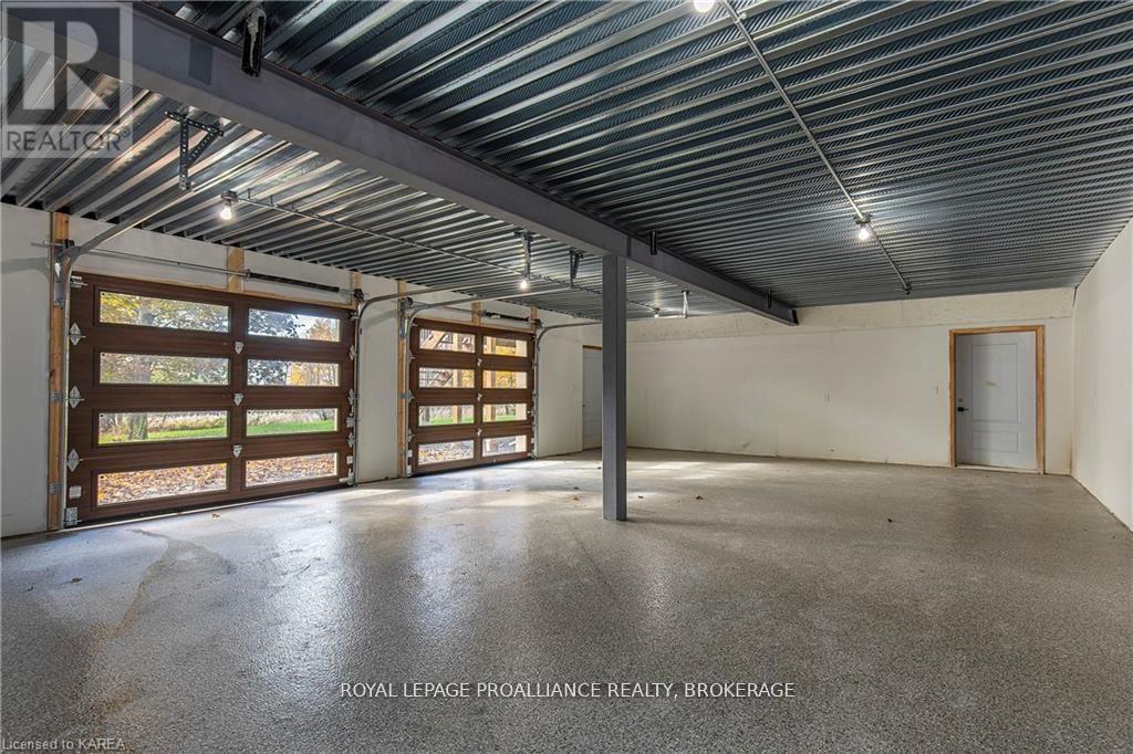 1888 Sunbury Road, Frontenac, Ontario  K0H 1X0 - Photo 43 - X12457067