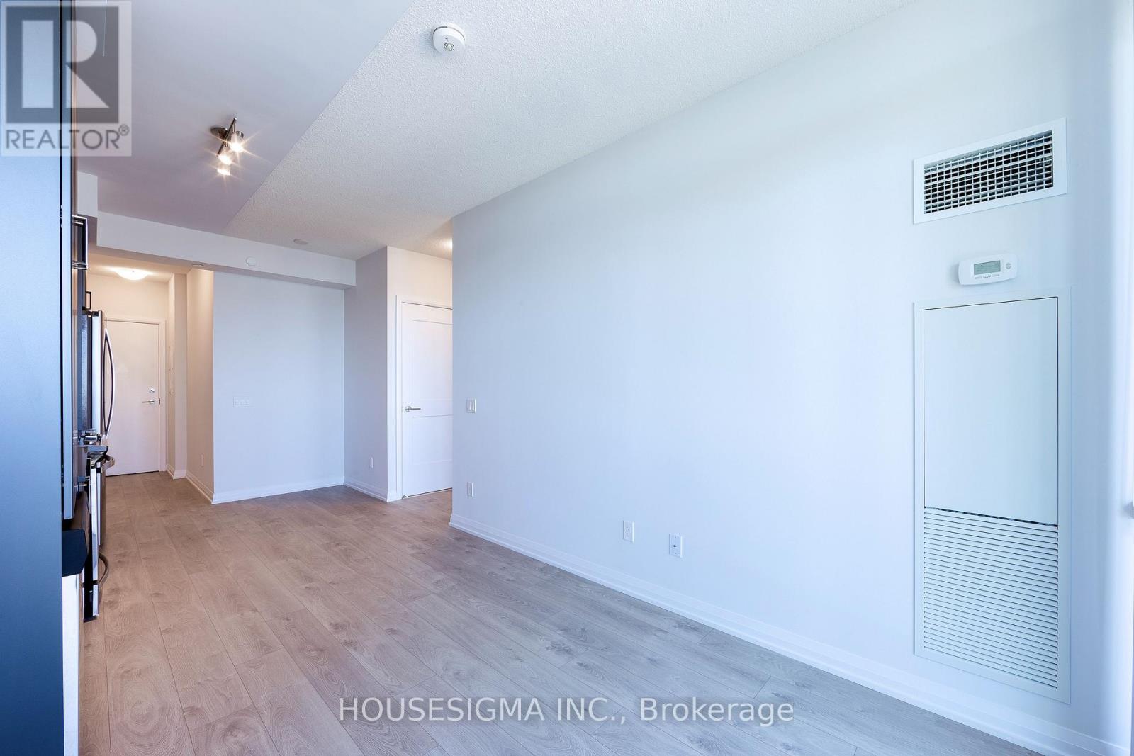501 - 7895 Jane Street, Vaughan, Ontario  L4K 2M7 - Photo 14 - N12460334