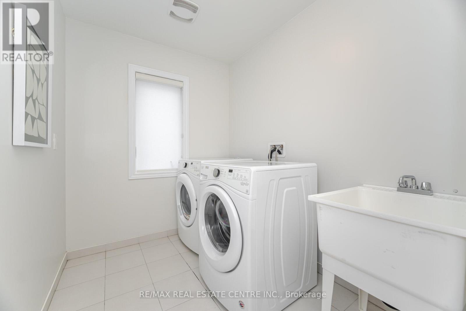 1438 Mcroberts Crescent, Innisfil, Ontario  L9S 0J9 - Photo 40 - N12460361