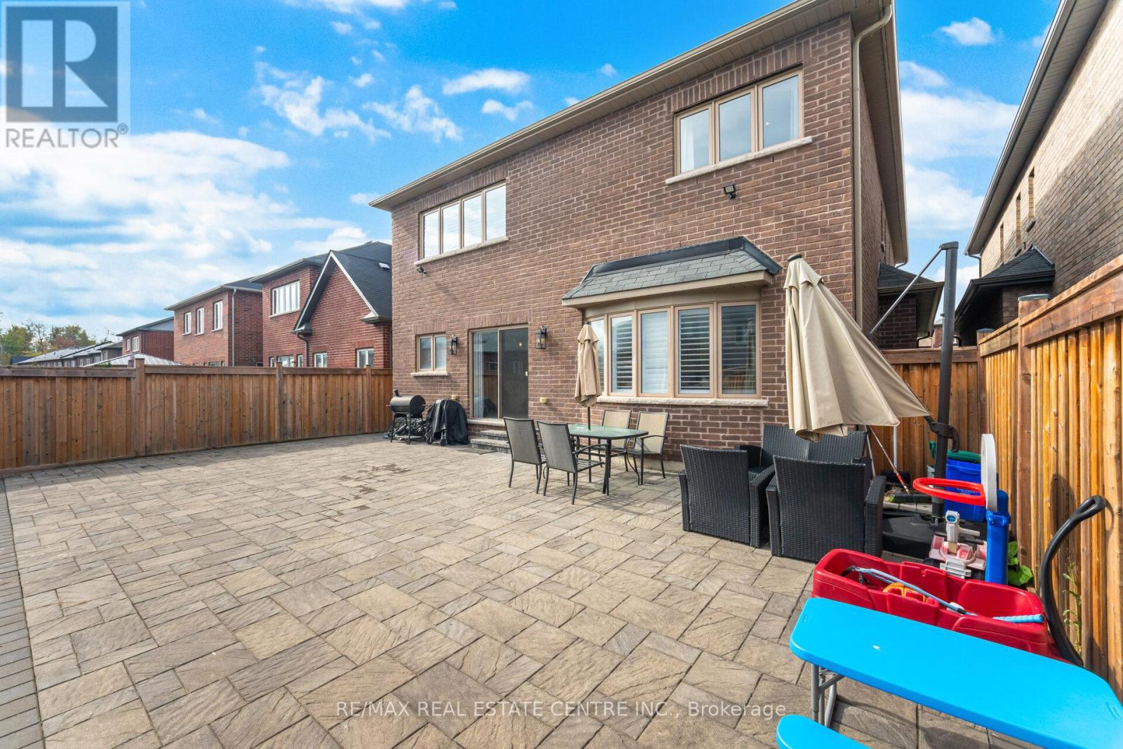1438 Mcroberts Crescent, Innisfil, Ontario  L9S 0J9 - Photo 43 - N12460361