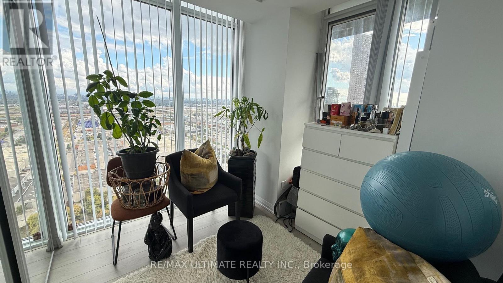 3304 - 7895 Jane Street, Vaughan, Ontario  L4K 2M7 - Photo 12 - N12460408