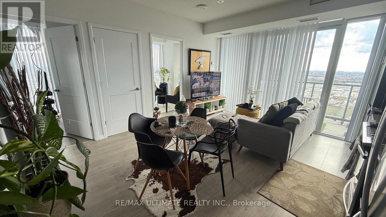 3304 - 7895 Jane Street, Vaughan, Ontario  L4K 2M7 - Photo 15 - N12460408