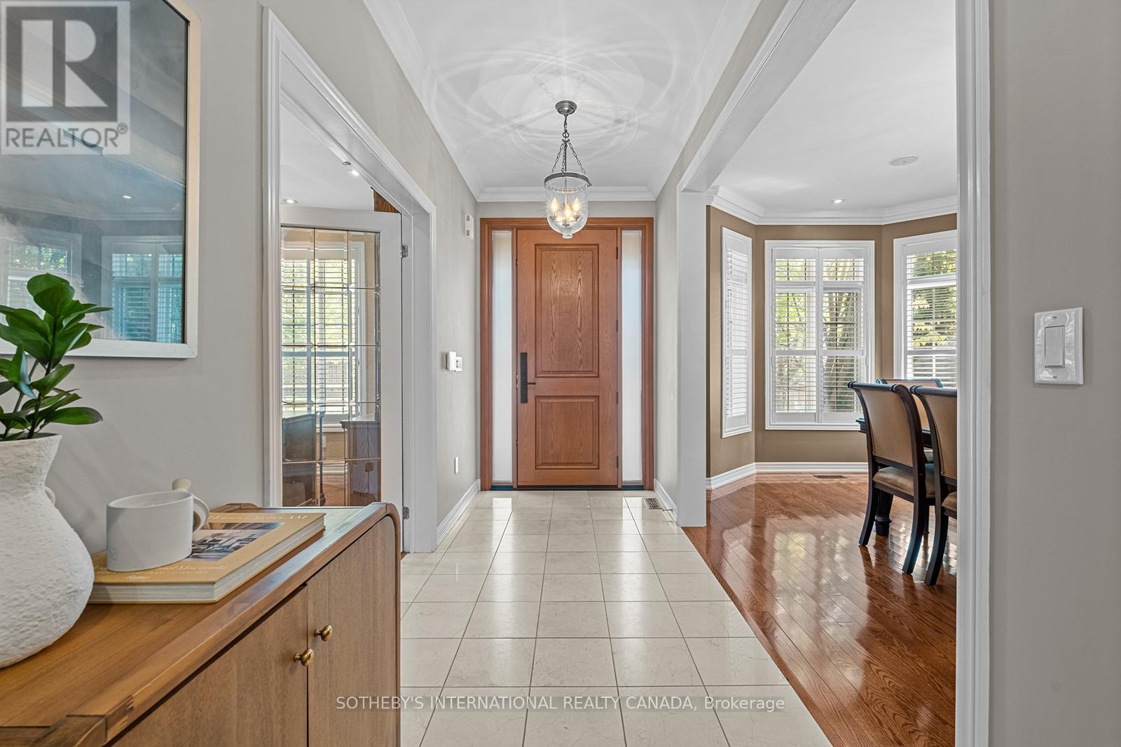 8 Harper Hill Road, Markham, Ontario  L6C 3B3 - Photo 4 - N12460440