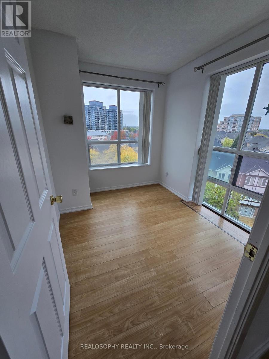 520 - 3 Ellesmere Street, Richmond Hill, Ontario  L4B 4N2 - Photo 11 - N12460471