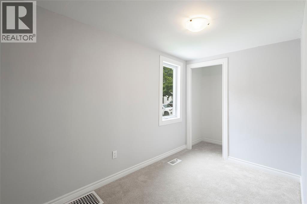 239 Proctor Street, Sarnia, Ontario  N7T 3G8 - Photo 15 - 25026020