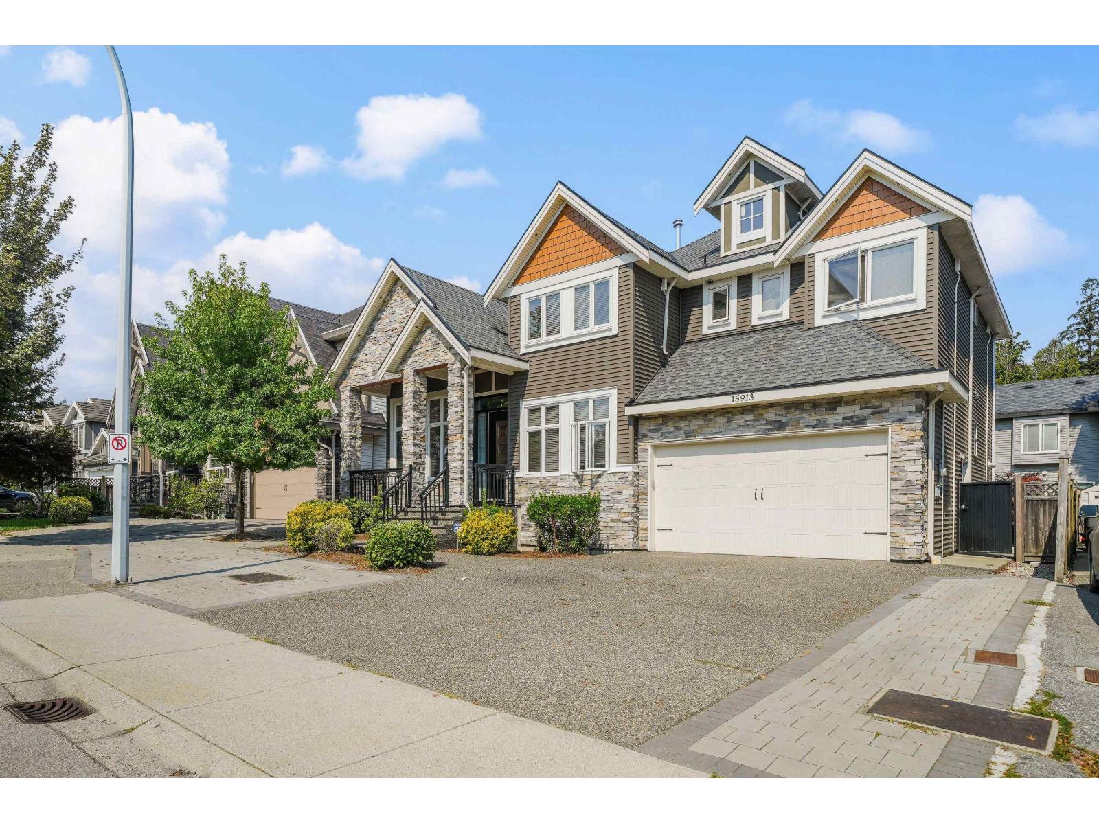 15913 92 Avenue, Surrey, British Columbia  V4N 3A9 - Photo 3 - R3041606