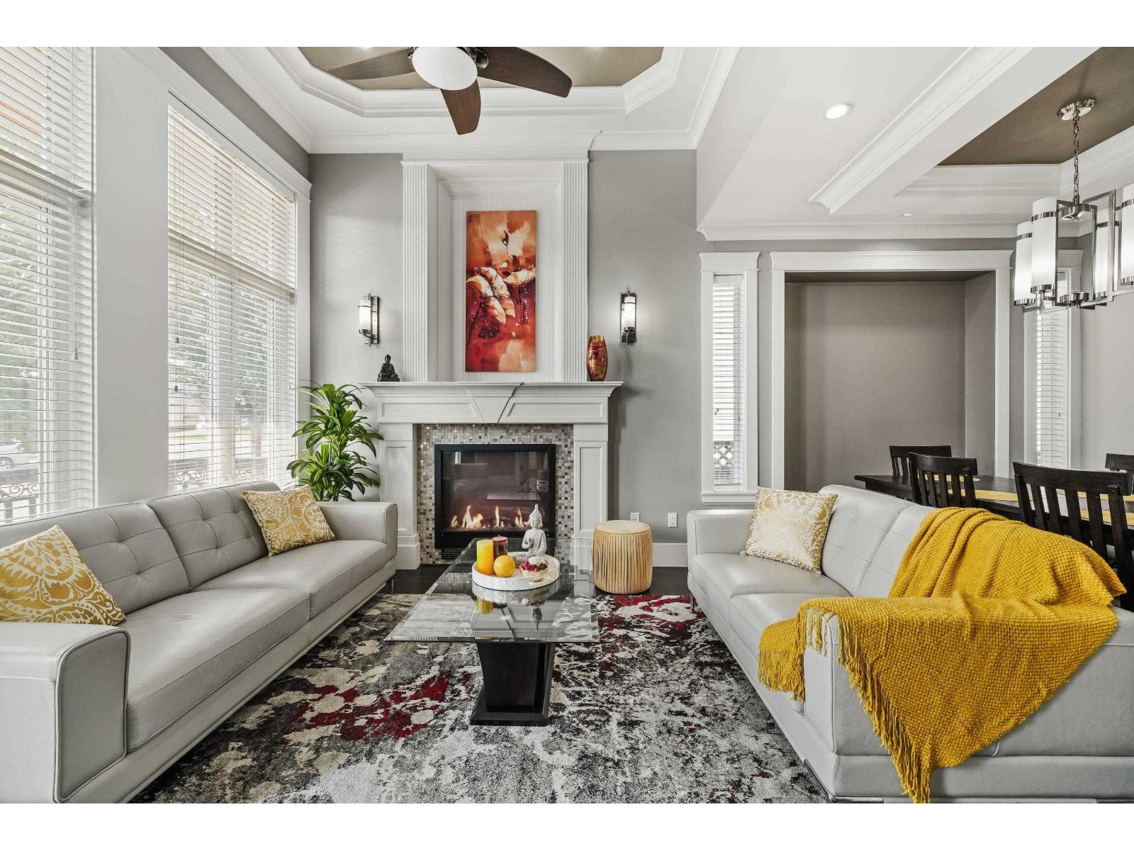 15913 92 Avenue, Surrey, British Columbia  V4N 3A9 - Photo 2 - R3041606