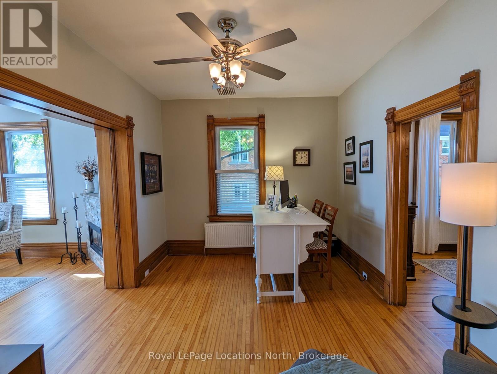 138 Bruce Street S, Blue Mountains, Ontario  N0H 2P0 - Photo 8 - X12438420