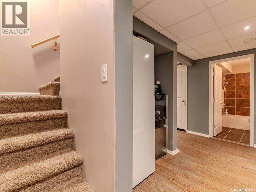 214 1st Street S, Martensville, Saskatchewan  S0K 2T0 - Photo 29 - SK020751