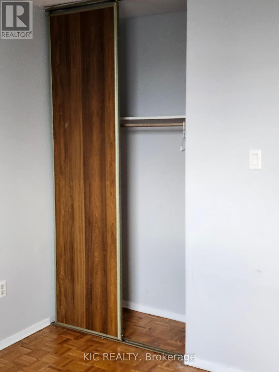 403 - 2645 Kipling Avenue, Toronto, Ontario  M9V 3S6 - Photo 8 - W12460330