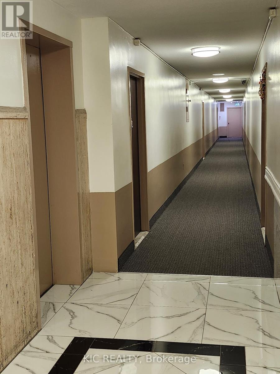 403 - 2645 Kipling Avenue, Toronto, Ontario  M9V 3S6 - Photo 9 - W12460330