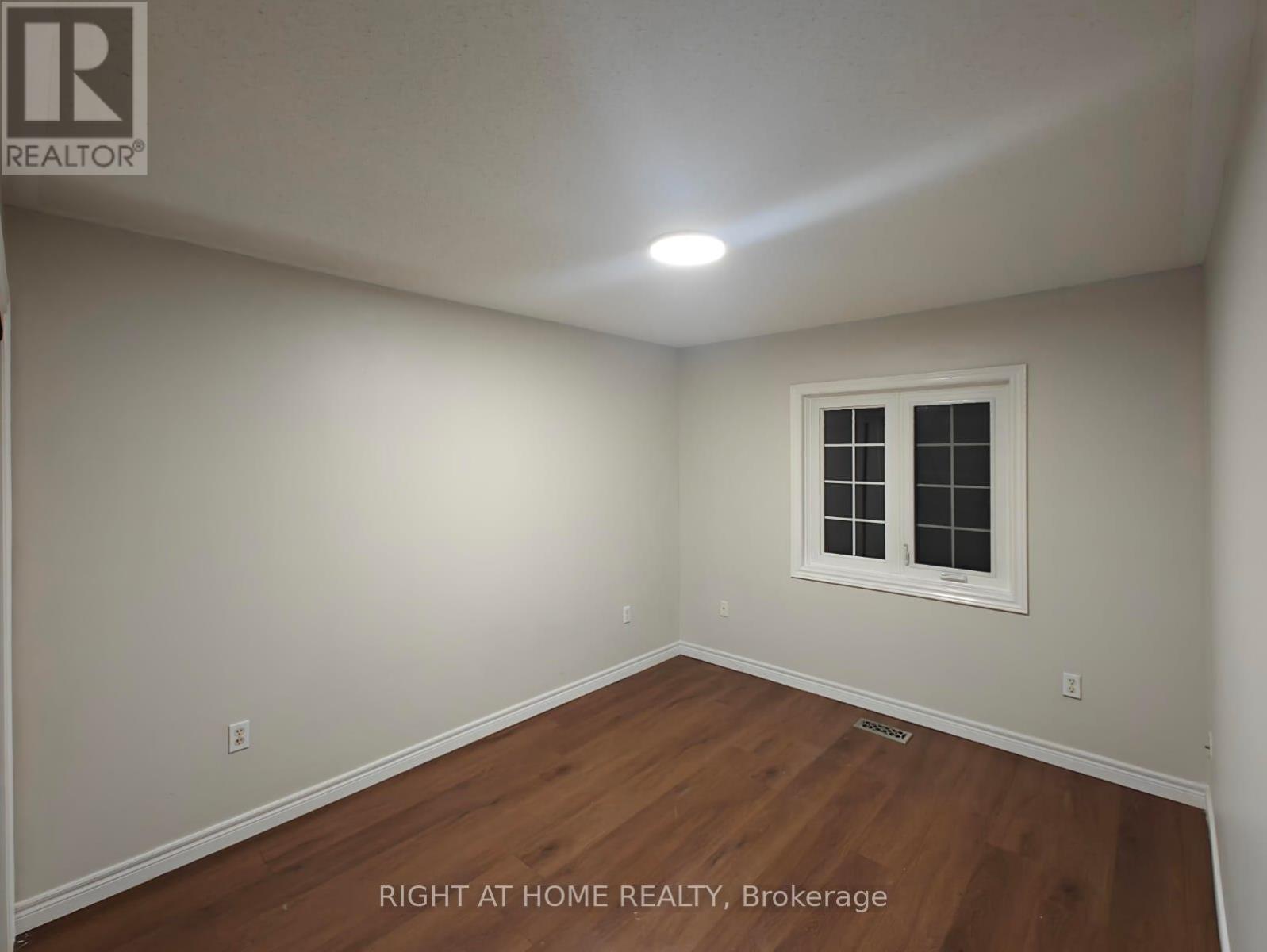 113 Brickyard Way, Brampton, Ontario  L6V 4L7 - Photo 11 - W12460341