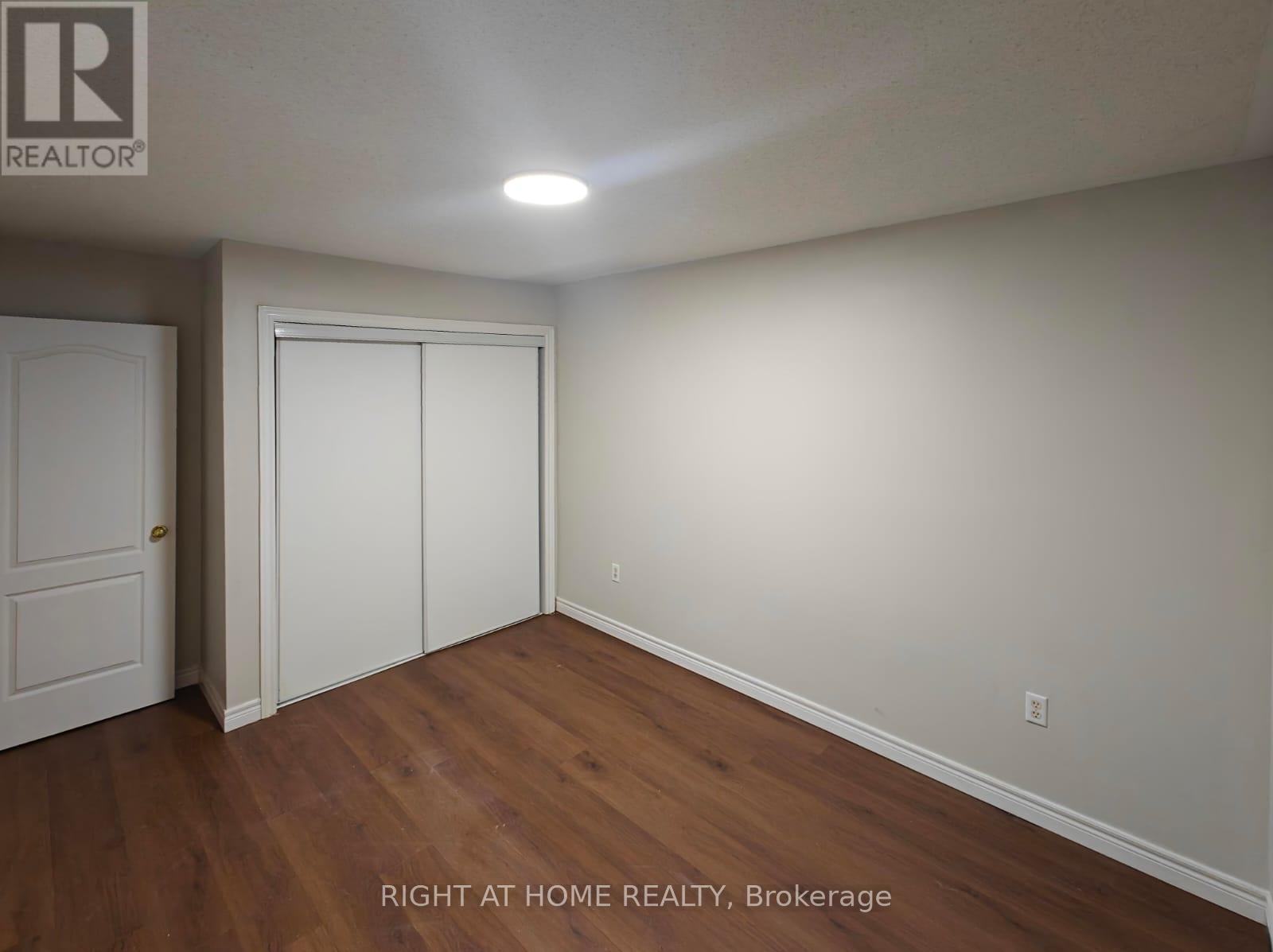 113 Brickyard Way, Brampton, Ontario  L6V 4L7 - Photo 12 - W12460341