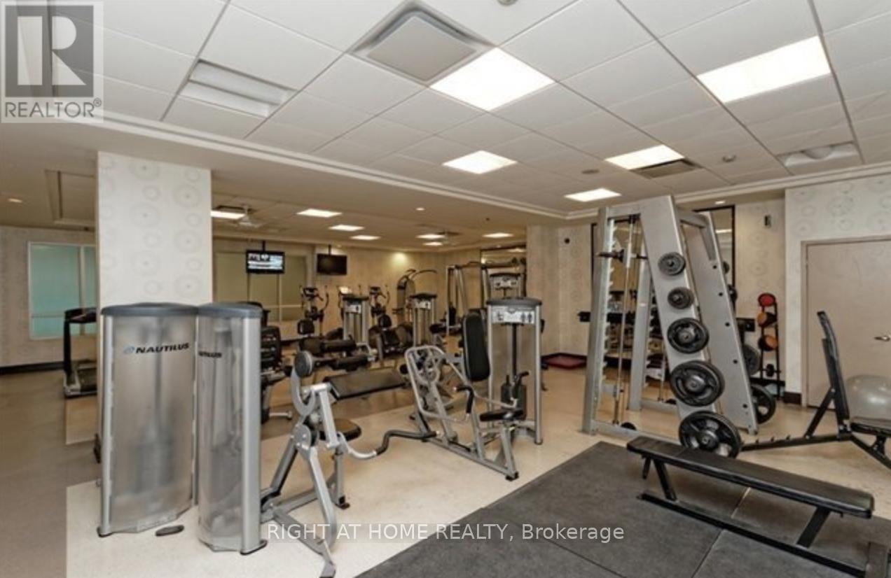 707 - 55 De Boers Drive, Toronto, Ontario  M3J 0G5 - Photo 2 - W12460374