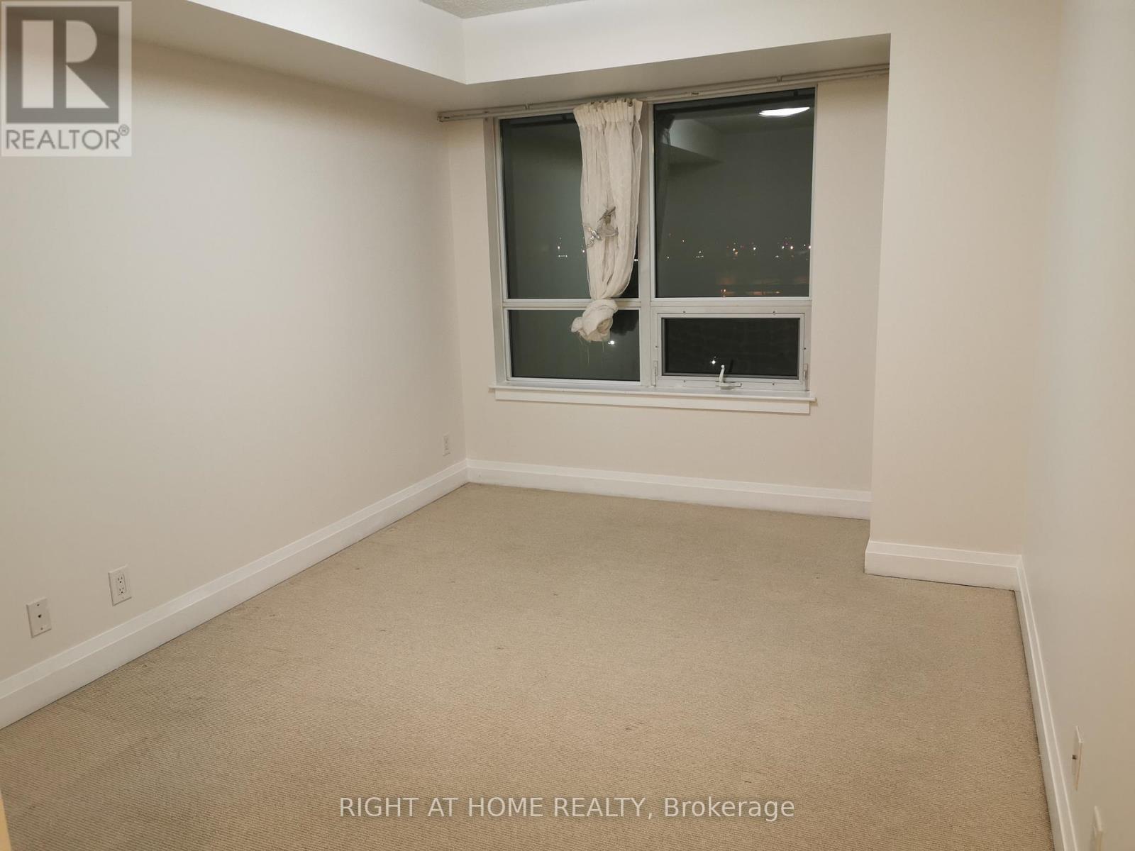 707 - 55 De Boers Drive, Toronto, Ontario  M3J 0G5 - Photo 8 - W12460374