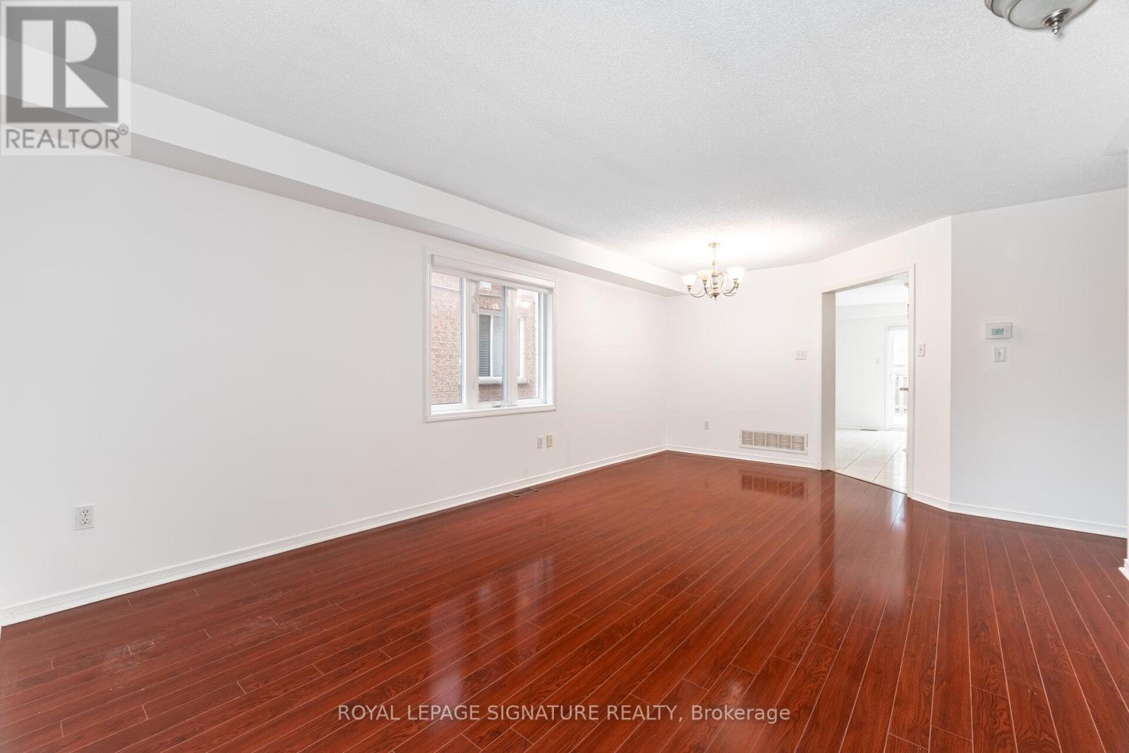 103 Native Landing, Brampton (Fletcher's Creek Village), Ontario  L6X 5A8 - Photo 8 - W12460384