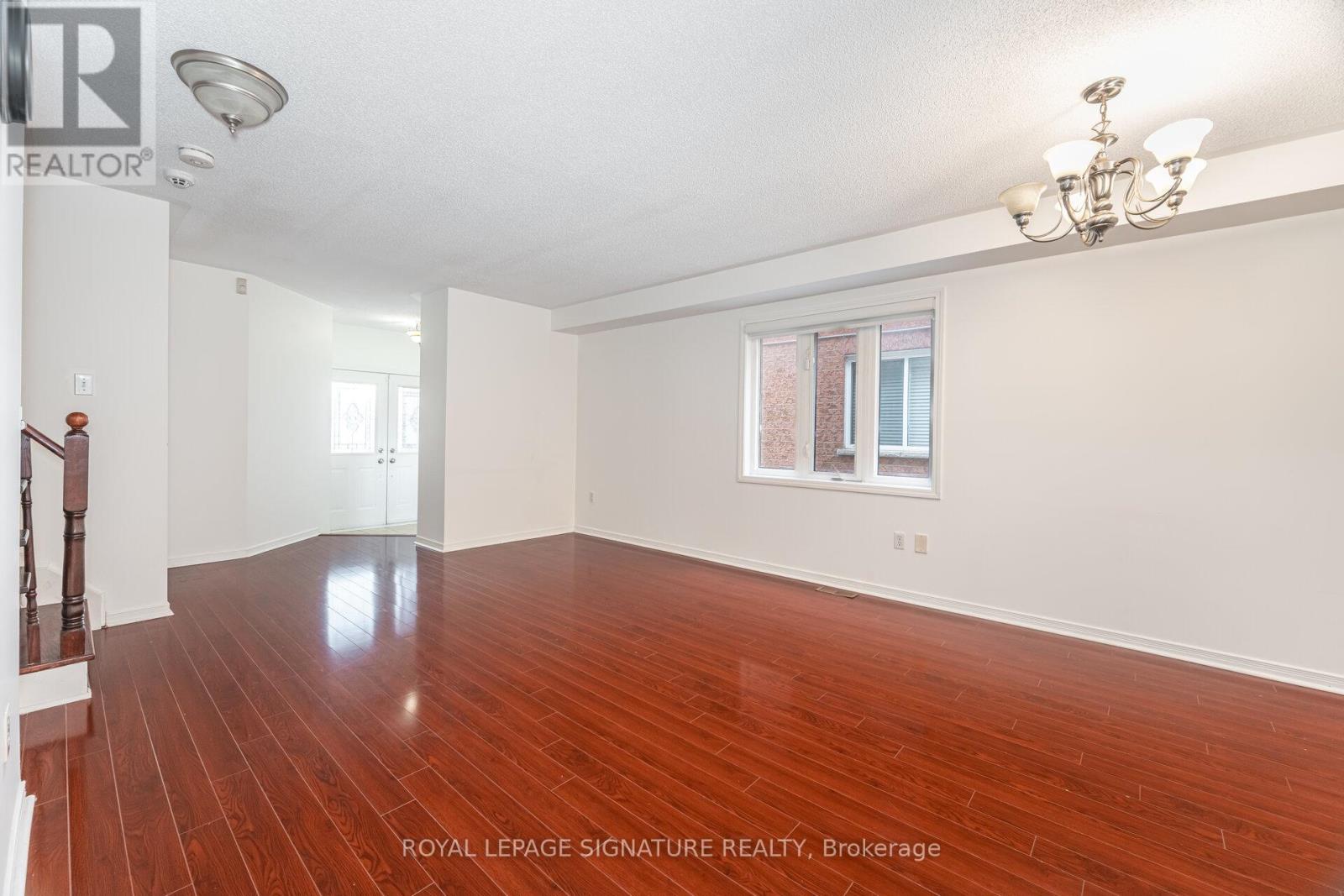 103 Native Landing, Brampton (Fletcher's Creek Village), Ontario  L6X 5A8 - Photo 9 - W12460384