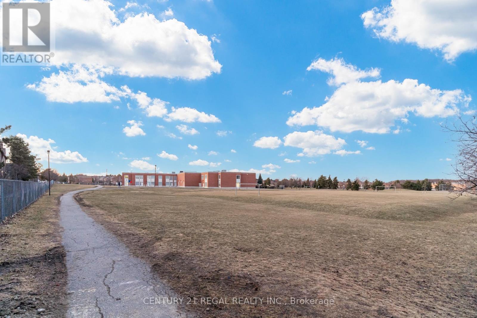 19 - 45 Bristol Road E, Mississauga (Hurontario), Ontario  L4Z 3P5 - Photo 39 - W12460395
