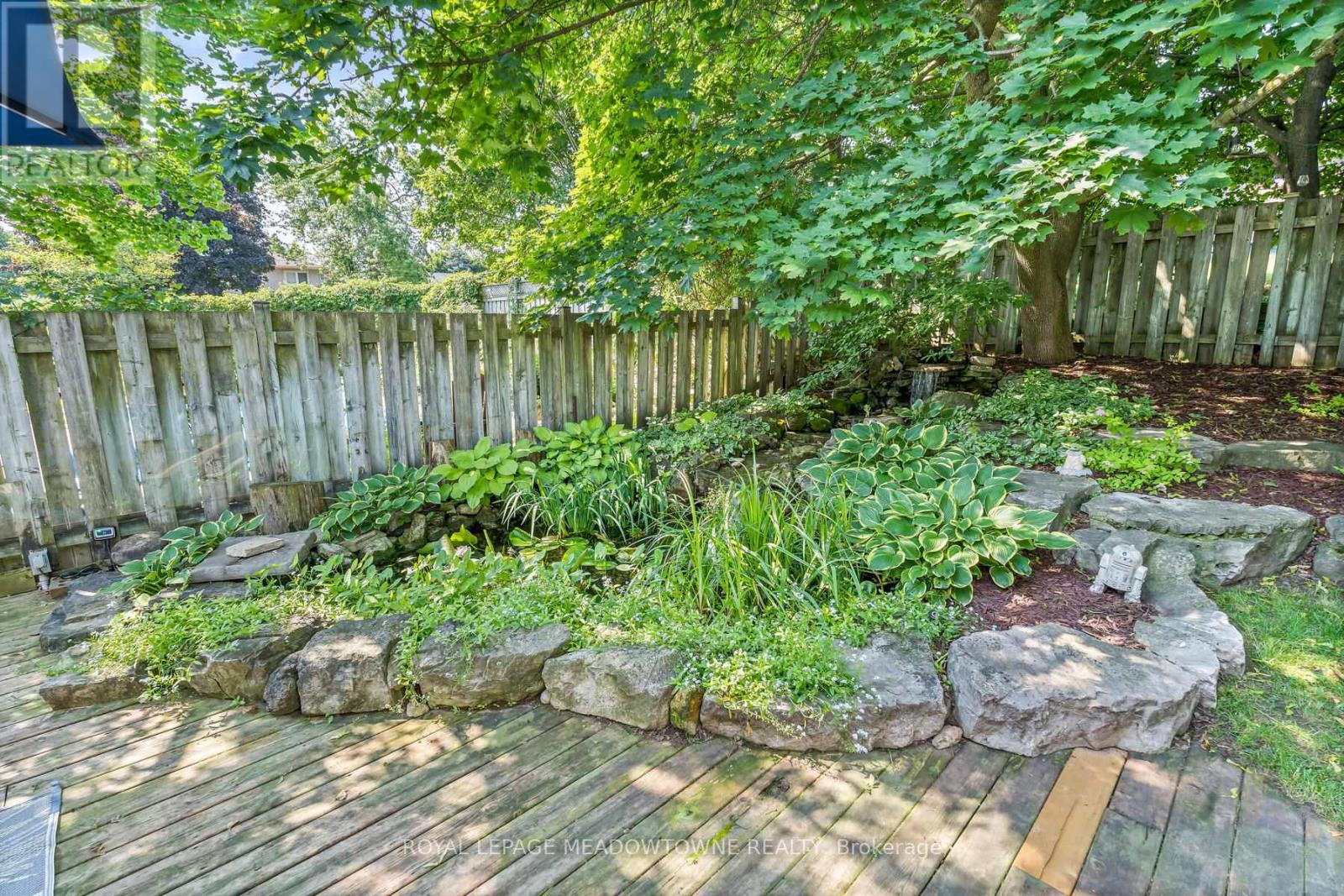 32 Joycelyn Crescent, Halton Hills (Georgetown), Ontario  L7G 2S4 - Photo 43 - W12460400