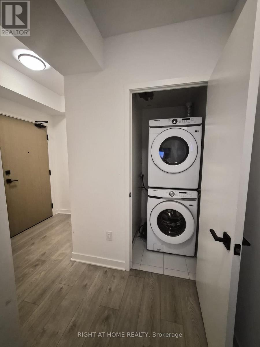 2208 - 36 Zorra Street Se, Toronto, Ontario  M8Z 0G5 - Photo 5 - W12460403