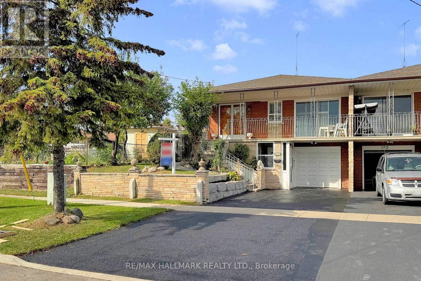 154 SHOREHAM DRIVE, Toronto, Ontario