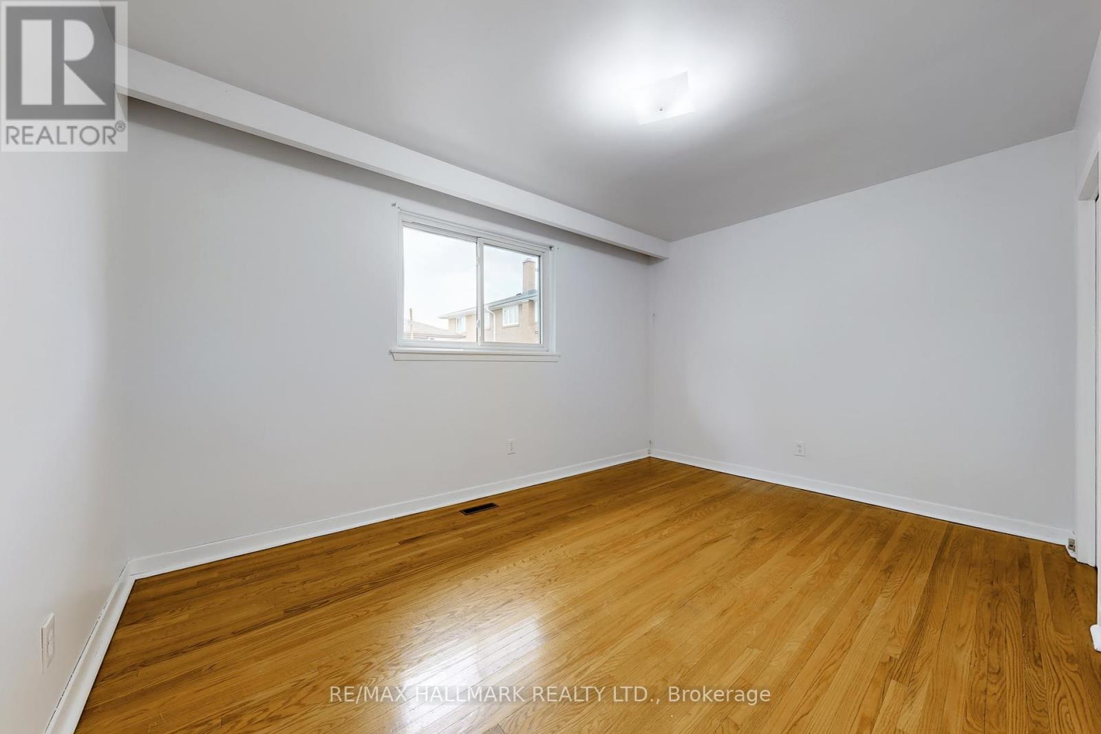 154 Shoreham Drive, Toronto, Ontario  M3N 1T2 - Photo 21 - W12460414