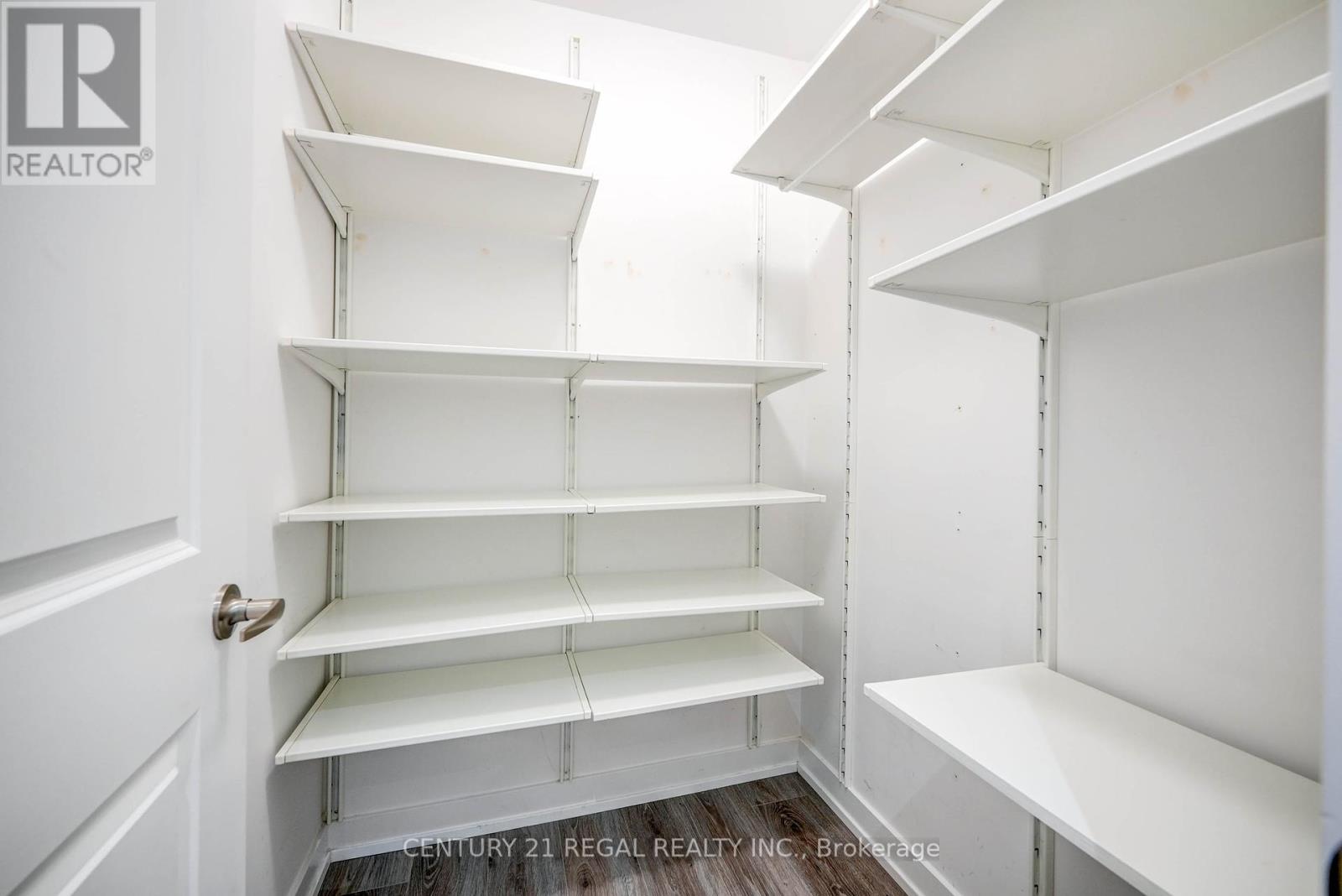 5b - 867 Wilson Avenue, Toronto, Ontario  M3K 0A4 - Photo 13 - W12460422