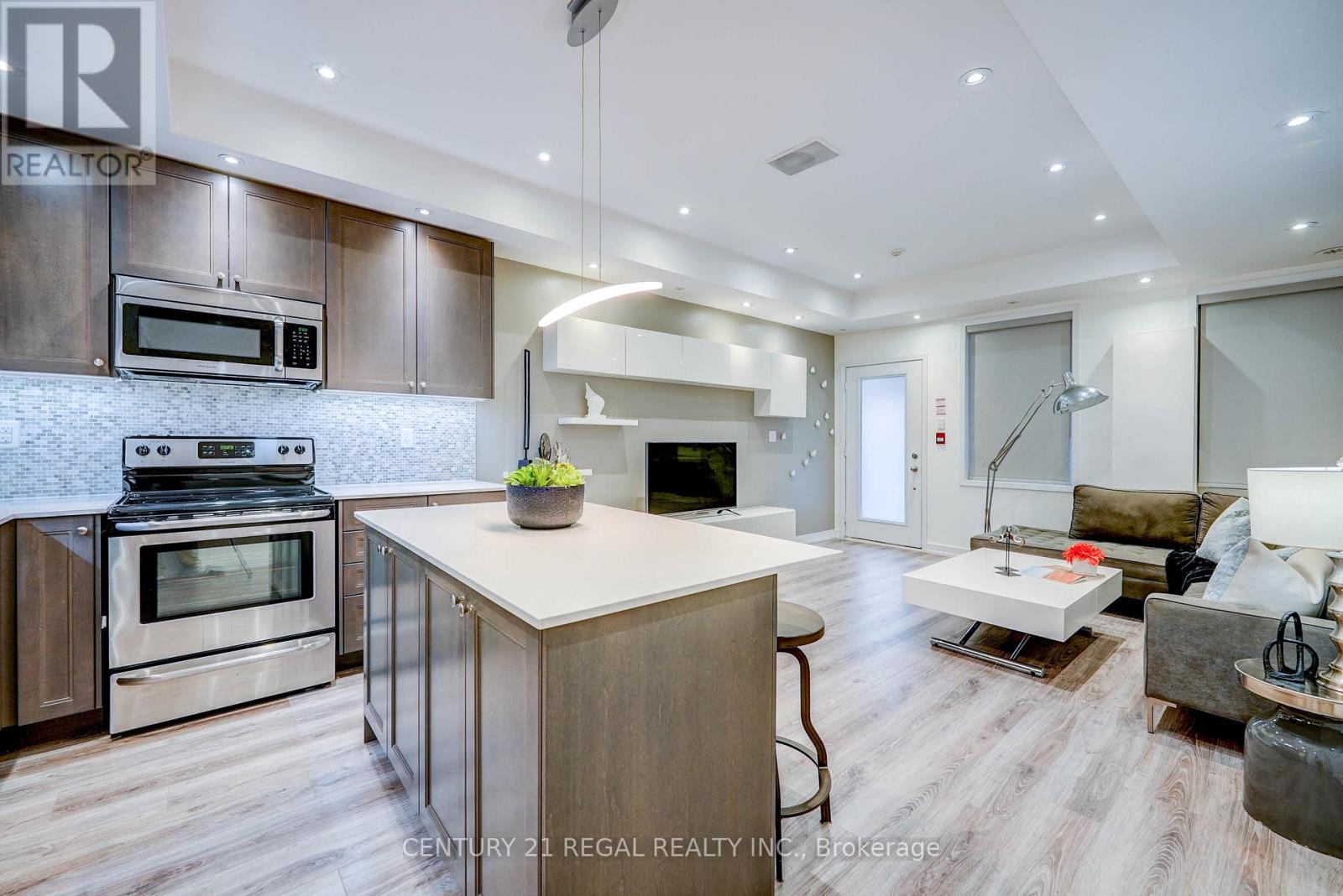 5b - 867 Wilson Avenue, Toronto, Ontario  M3K 0A4 - Photo 7 - W12460422