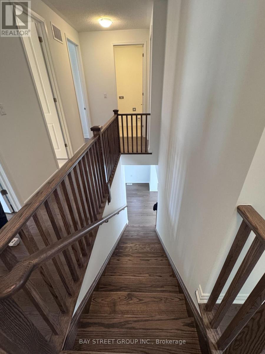 1508 Rothbury Cres Crescent, Milton, Ontario  L9E 2H4 - Photo 15 - W12460424