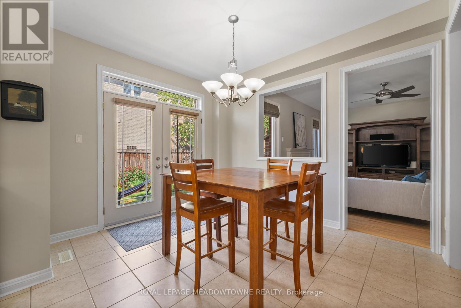 9 Black Bear Trail, Brampton, Ontario  L6Y 5L2 - Photo 12 - W12460427