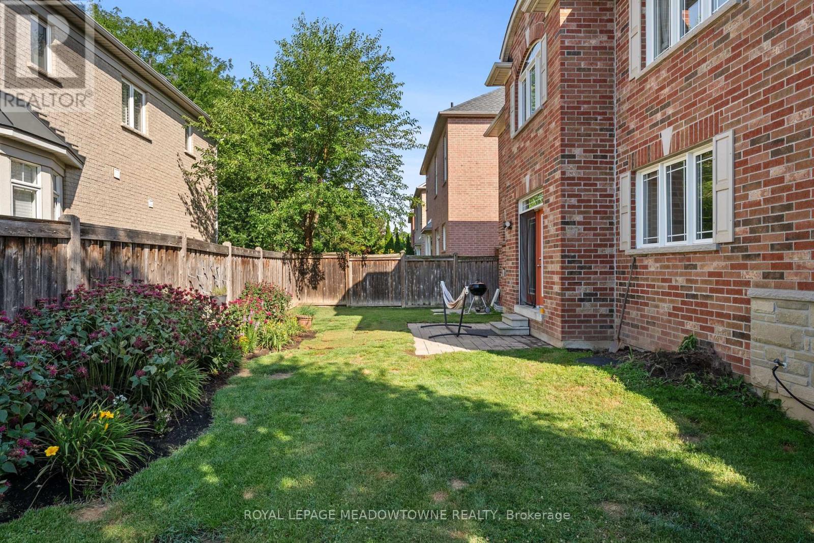 9 Black Bear Trail, Brampton, Ontario  L6Y 5L2 - Photo 37 - W12460427