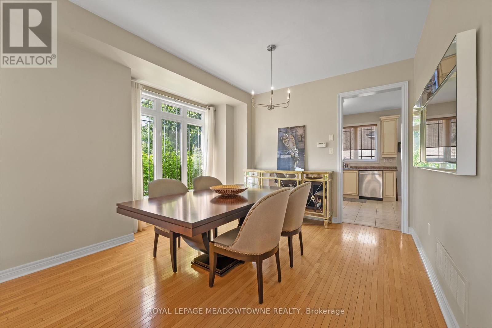 9 Black Bear Trail, Brampton, Ontario  L6Y 5L2 - Photo 4 - W12460427