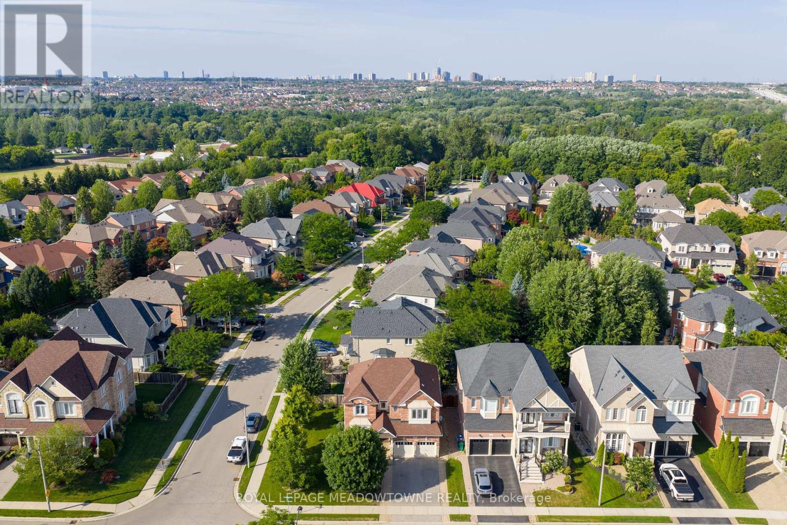 9 Black Bear Trail, Brampton, Ontario  L6Y 5L2 - Photo 41 - W12460427