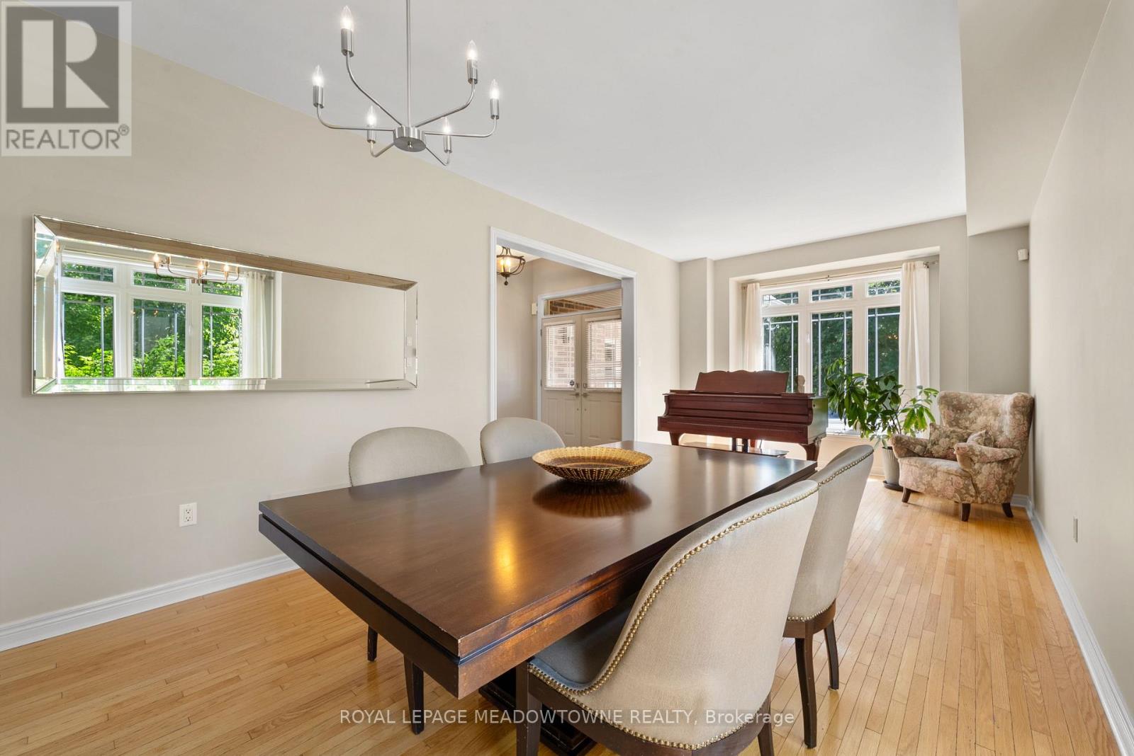 9 Black Bear Trail, Brampton, Ontario  L6Y 5L2 - Photo 7 - W12460427