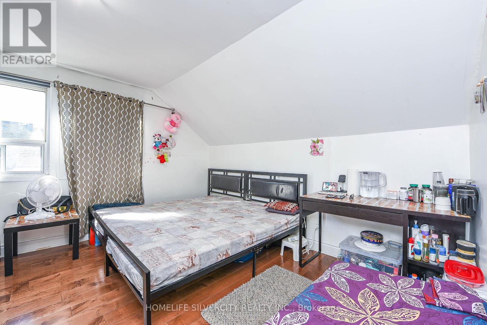 3076 Churchill Avenue, Mississauga (Malton), Ontario  L4T 1R3 - Photo 28 - W12460433