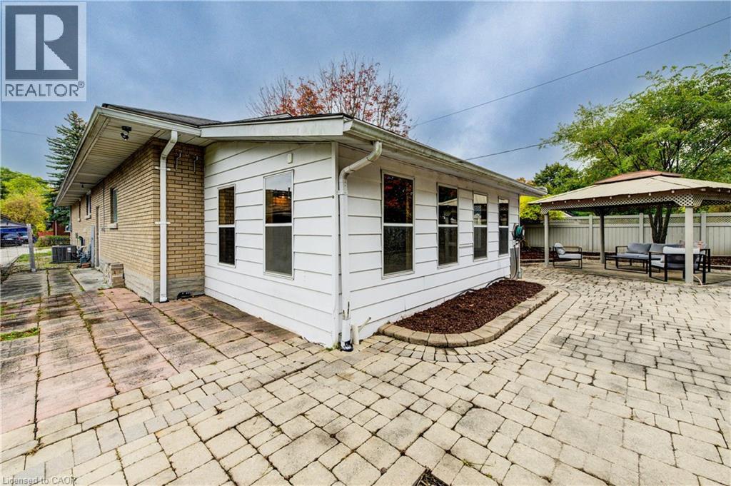 196 Lourdes Street, Waterloo, Ontario  N2L 1N7 - Photo 28 - 40778584