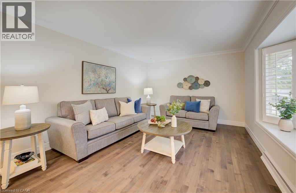 196 Lourdes Street, Waterloo, Ontario  N2L 1N7 - Photo 4 - 40778584